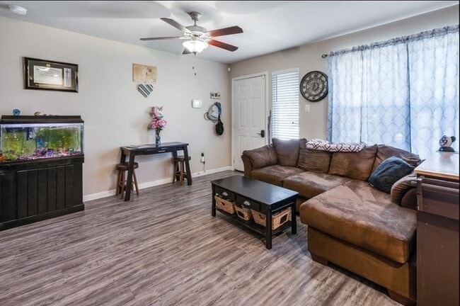 Building Photo - 16693 E Hammon