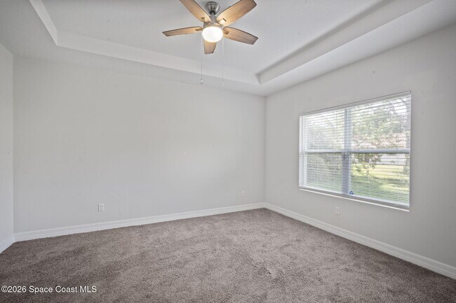 Building Photo - 330 San Marino Rd SW