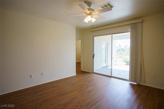 Building Photo - 1000 Duckhorn Ct