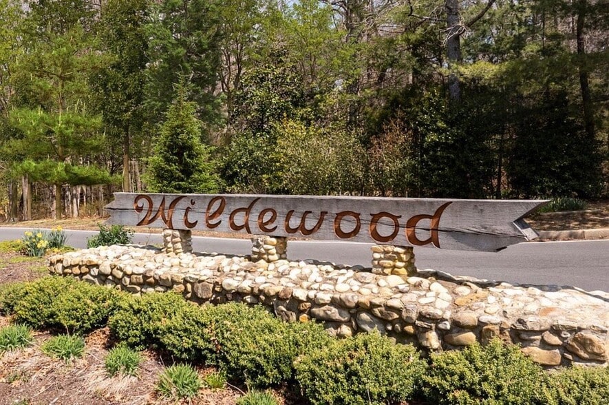 Building Photo - 23141 Foxglove Way