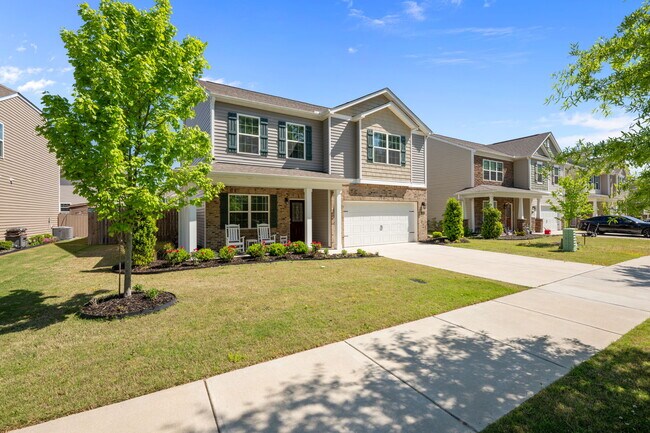 Building Photo - 1009 Chiles Dr