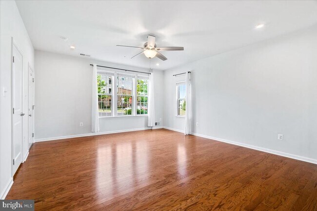 Building Photo - 6500 Walcott Ln