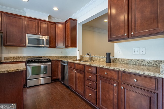Building Photo - 1504 Woodbridge Way NE