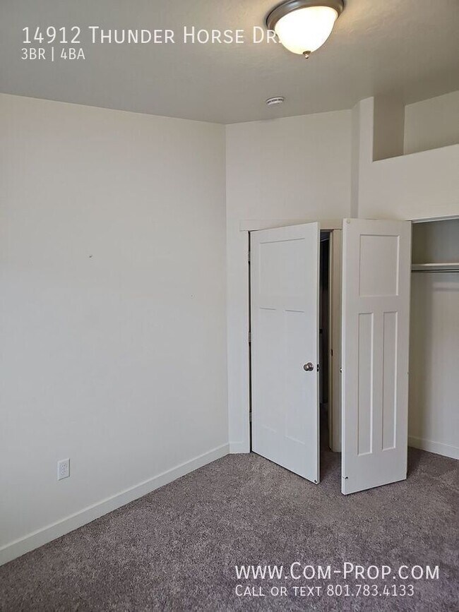 Building Photo - 14912 S Thunder Horse Ln