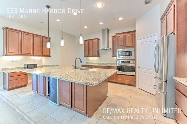 Building Photo - 553 Manns Harbor Dr