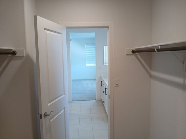 Building Photo - 1284 Warmth Ct