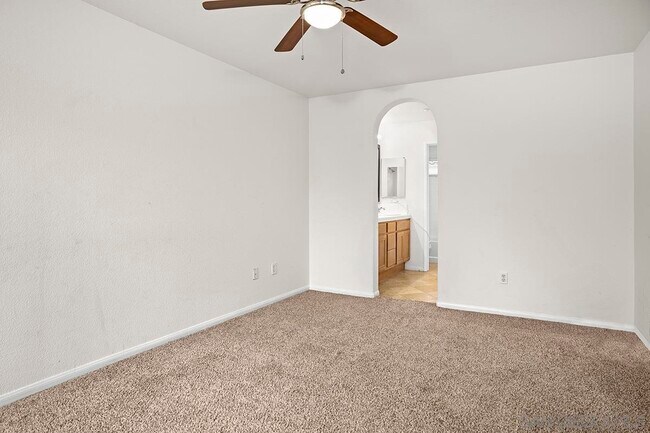 Building Photo - 644 Hatfield Dr