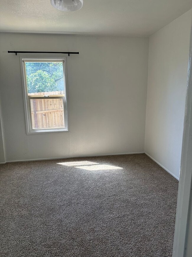 Building Photo - Terrace2121