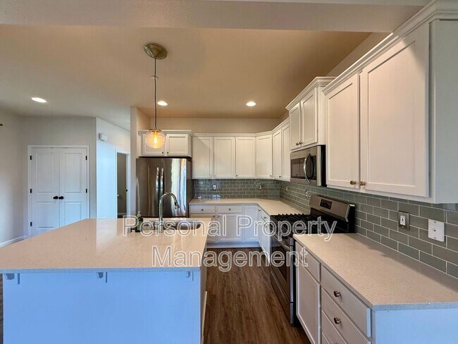 Building Photo - 7310 N 93rd Ave