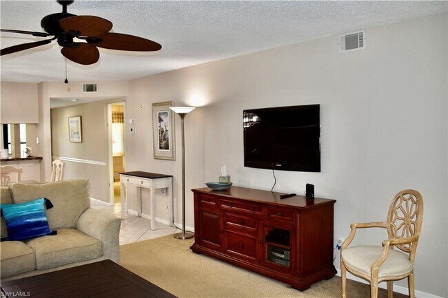 Building Photo - 5767 Deauville Cir