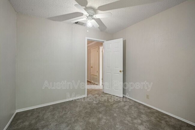 Building Photo - 16409 Port Hood Dr
