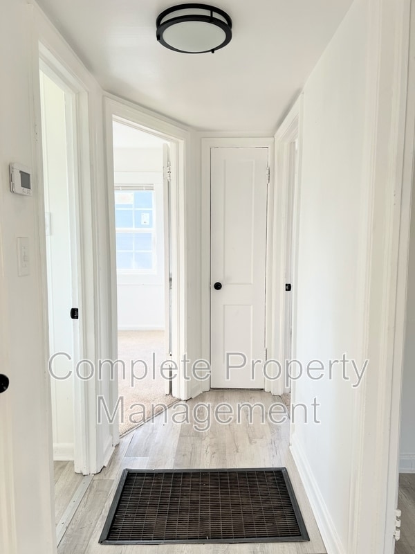 Building Photo - 5617 Avenue Q