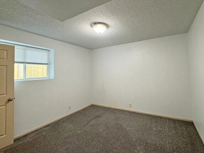 Building Photo - 17824 66th Pl W