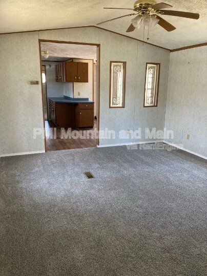 Building Photo - 122 Gamblers Run