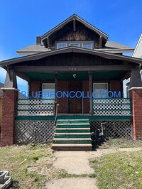 Building Photo - Must see beautiful house in northeast KC!