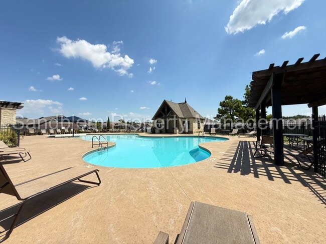 Building Photo - FOR LEASE | Bixby West | Available Now!