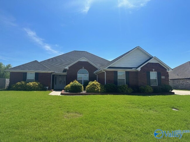 Primary Photo - 13158 Chapel Hill Ln