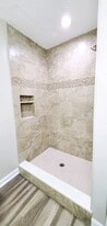 Building Photo - 1104 Sebago Ave N
