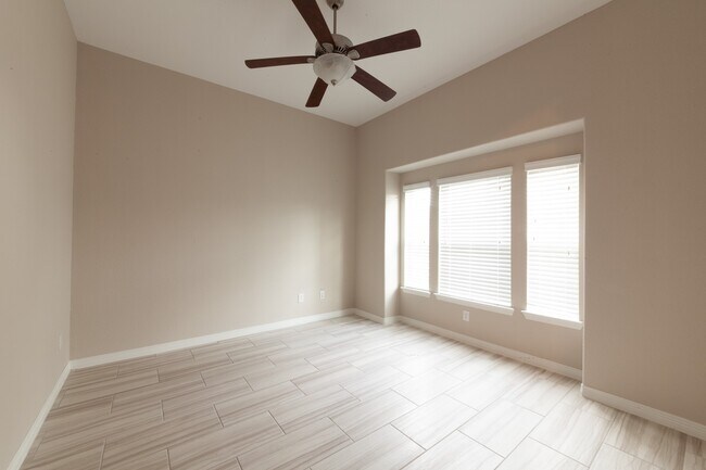 Building Photo - 22138 Grand Mist Dr