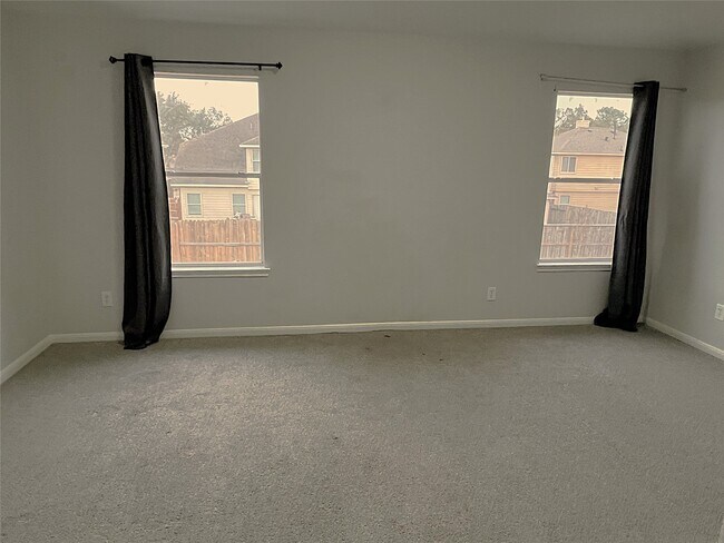 Building Photo - 20918 Roxette Ct