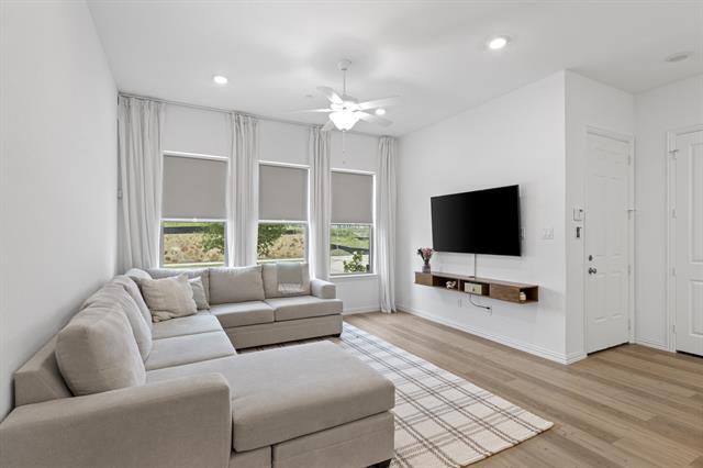 Building Photo - 3014 Opera Way