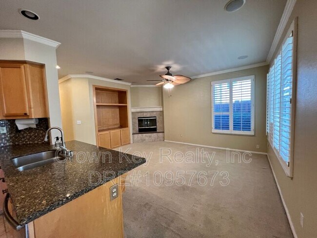Building Photo - 673 Nacomis Ct