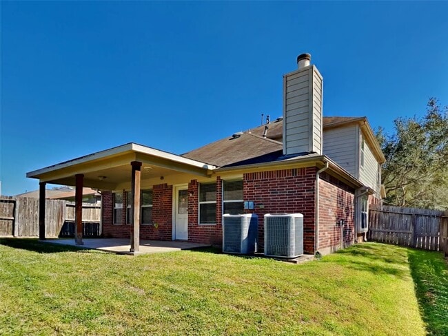 Building Photo - 2807 Bison Bluff