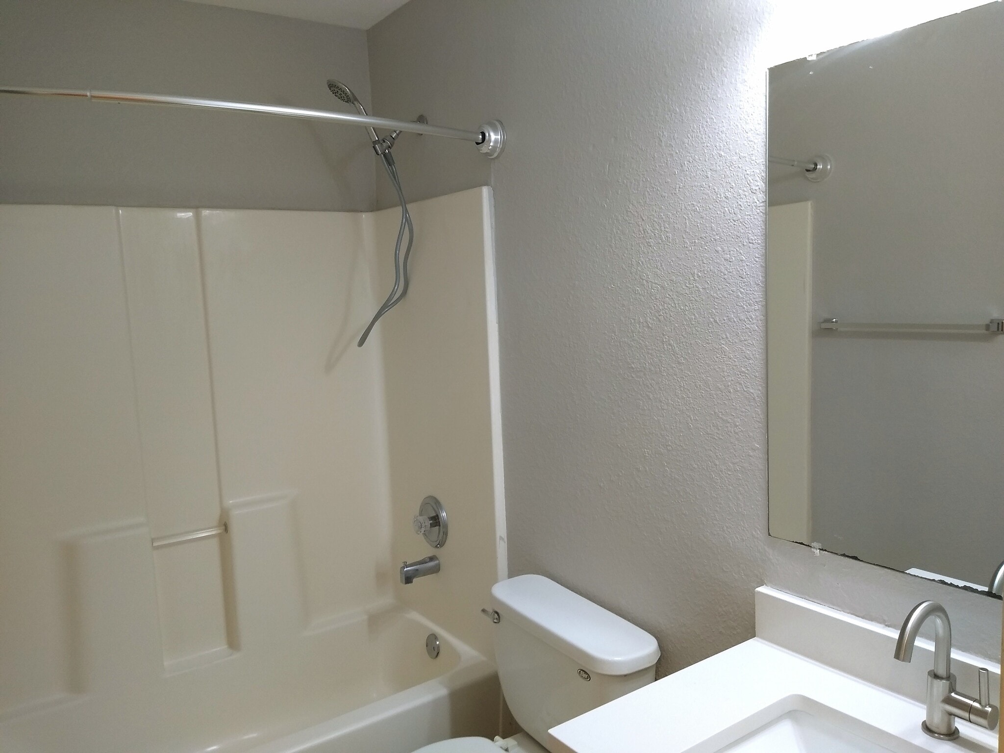 Bathroom - 6306 Green Top Dr