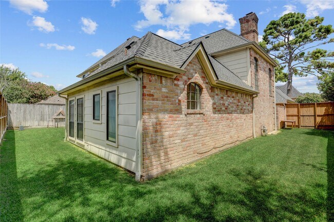 Building Photo - 11703 Wickhollow Ln