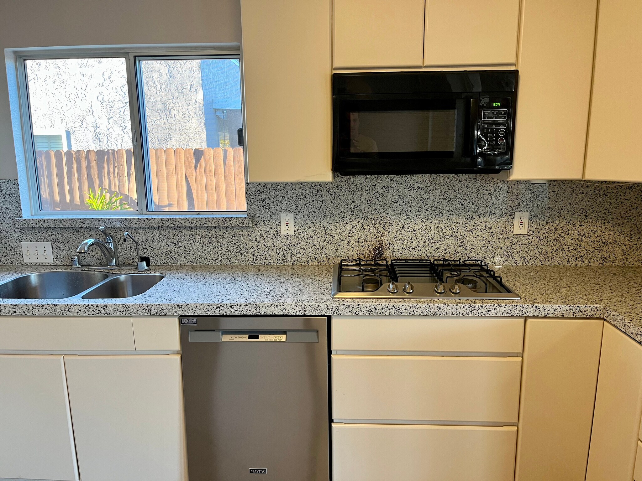 Building Photo - 1594 Boulder Creek Rd