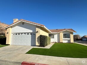 Building Photo - (APPLICATION PENDING)  East Palmdale Home ...