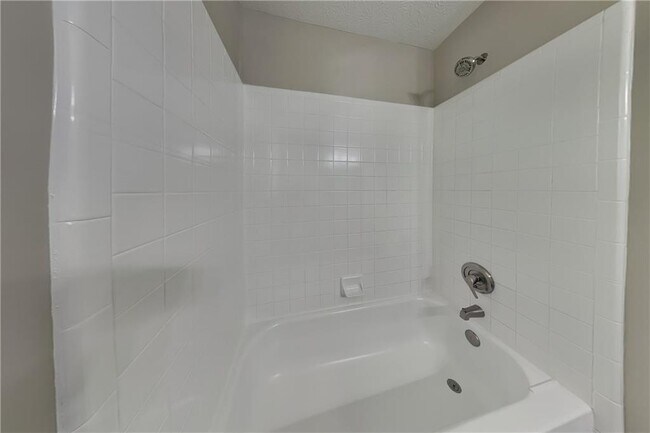 Building Photo - 3540 Spring Creek Cir
