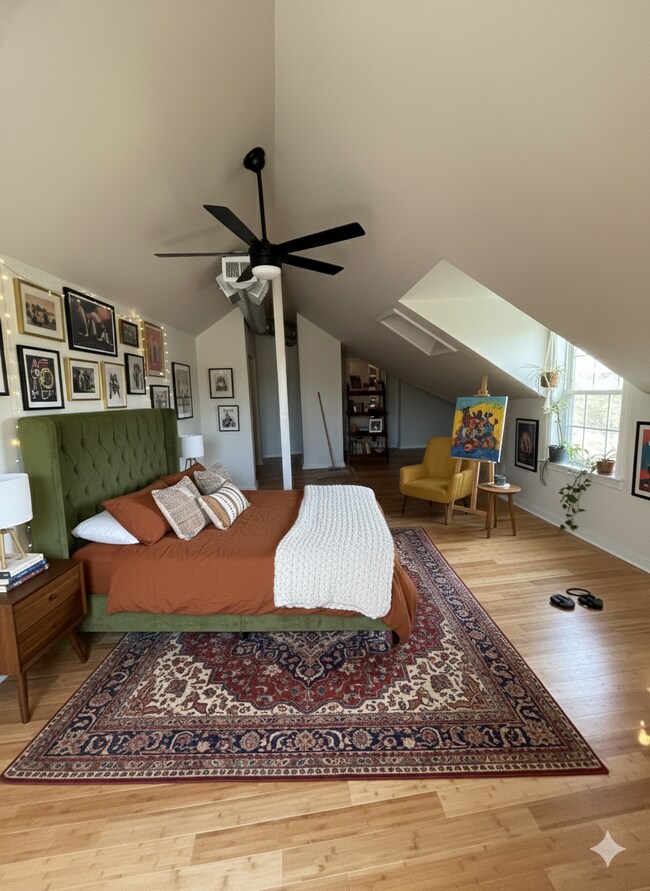 Building Photo - 4124 Kirby Ave