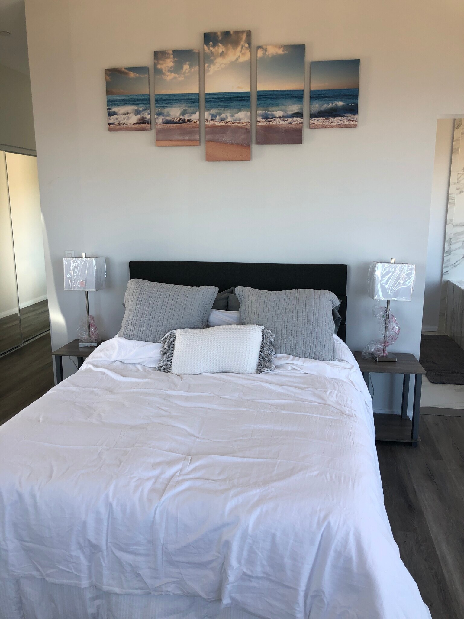 Building Photo - 30001 Zenith Point Rd