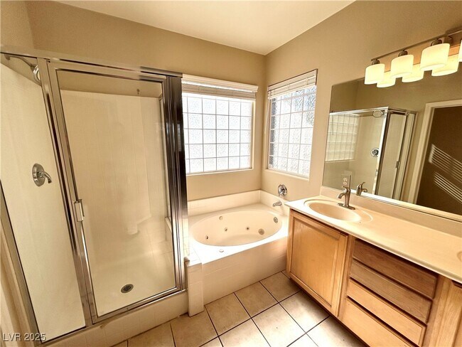 Building Photo - 3786 Corpolo Ave