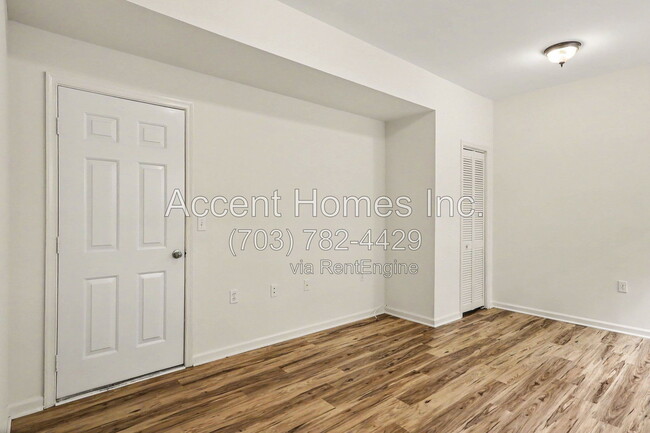 Building Photo - 21217 Millwood Sq