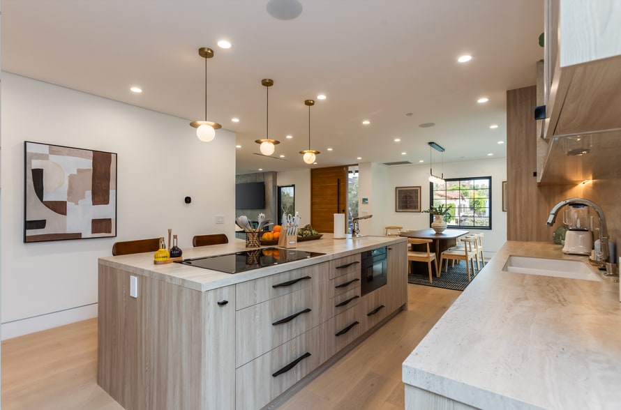 Building Photo - 1161 Stearns Dr