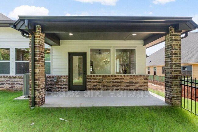 Building Photo - 4136 Abbey Pk Dr