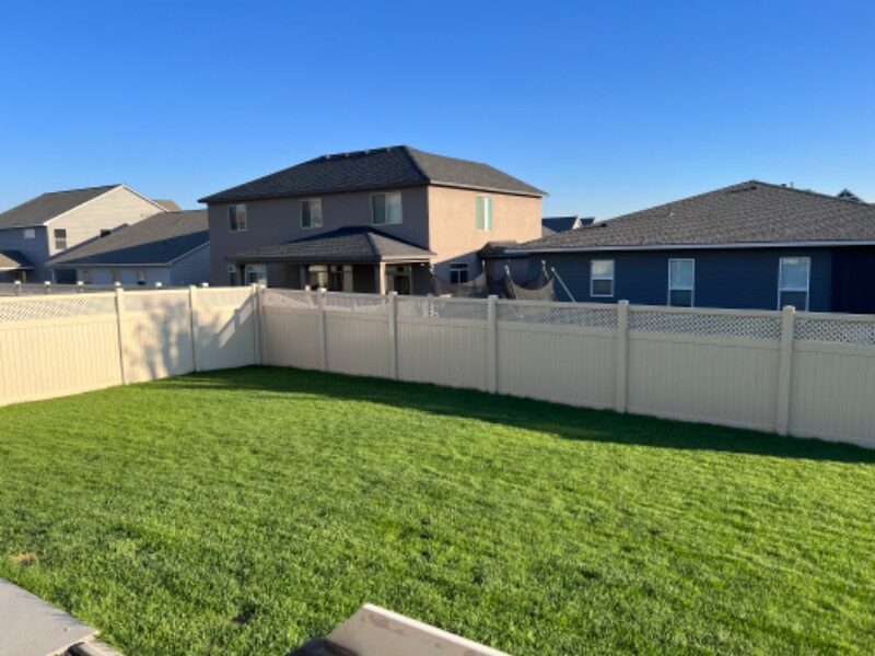 Building Photo - 4491 Corvina St
