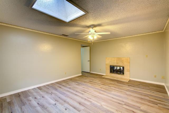 Building Photo - 225 Sovereign Ct