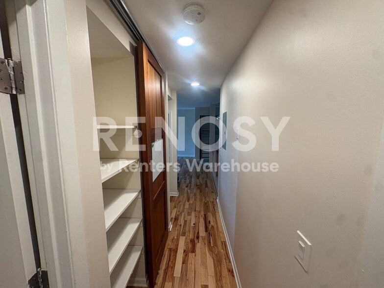 Building Photo - 4201 Lakeside Ave N