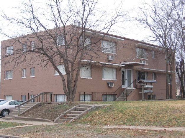 Primary Photo - Cox Apartments