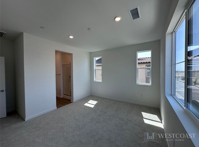 Building Photo - Modern Eastvale Home with Solar, EV Battery Backup & Resort-Style HOA Amenities
