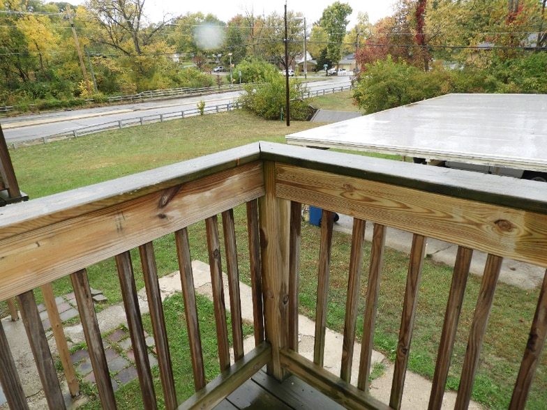 Building Photo - 6006 Dickson Rd