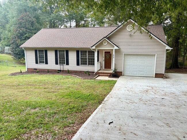 Primary Photo - 415 Mayfield Dr