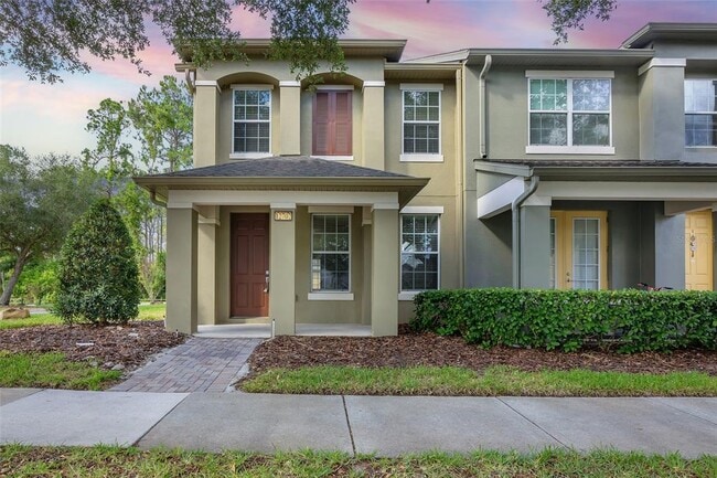 Building Photo - 12702 Salomon Cove Dr