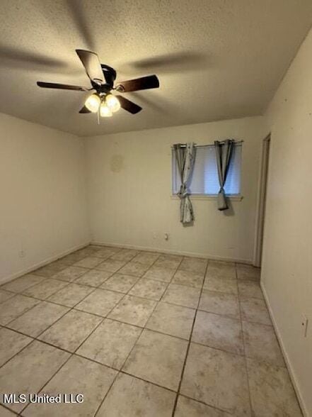 Building Photo - 320 Springdale Cir