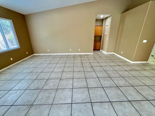 Building Photo - BEAUTIFUL 3 BEDROOM CONDO IN THE STETSON R...