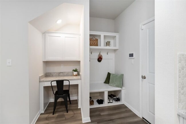 Building Photo - 136 Lost Mine Peak Ln