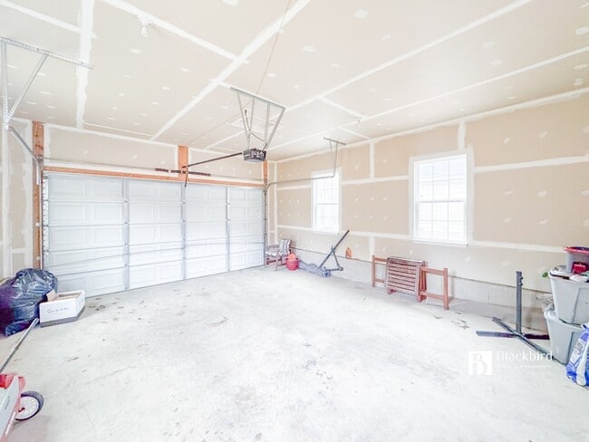 Building Photo - 13719 Port Commerce Ct